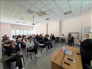“Türkçenin Doğru Kullanımı” Hakkında Seminer 